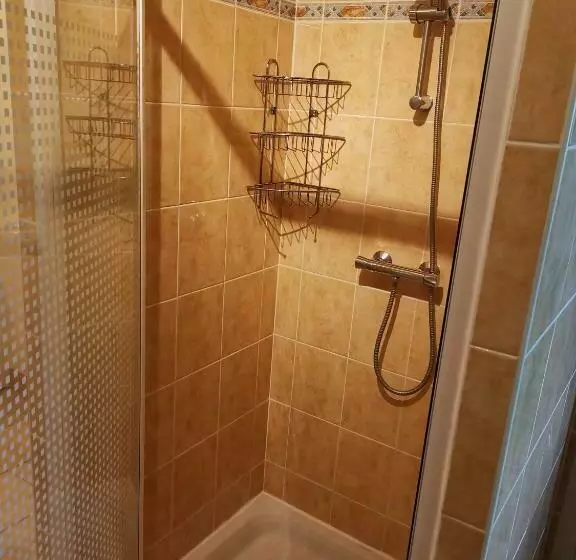 Aamiaismajoitus (B&B) Chambre D Hôte Dans Une Maison Avec Parking Privée