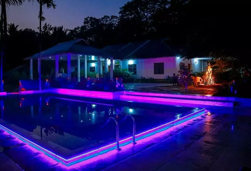 Aamiaismajoitus (B&B) Oryzon Resorts