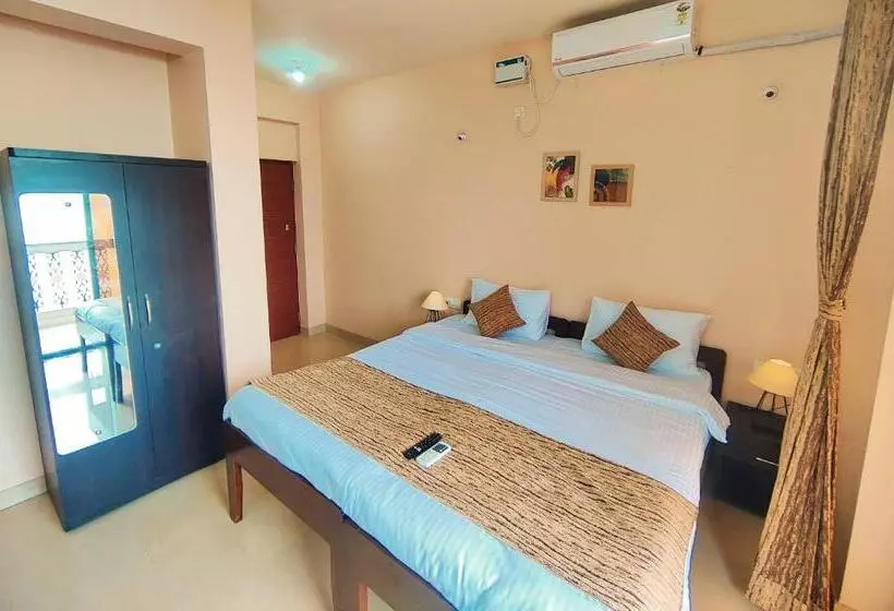 Hotel Ekaar