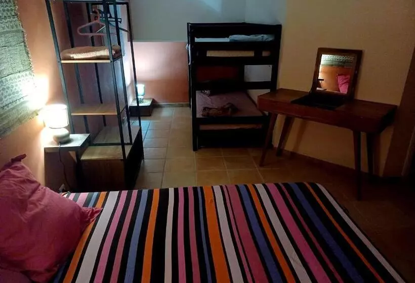 Majatalo Chambre D Hôte La Cicala
