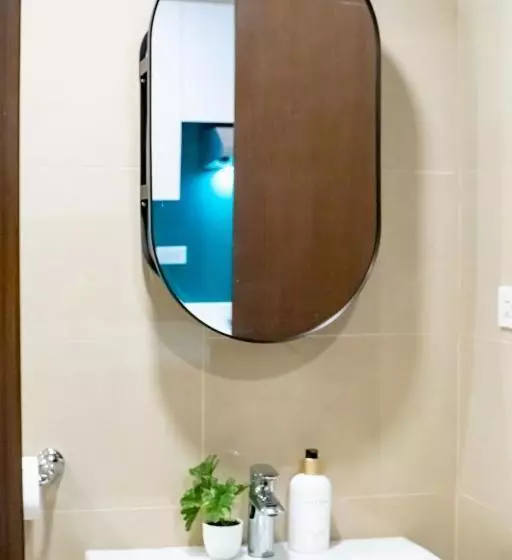 Vibrant Cozy Studio Unit In It Park