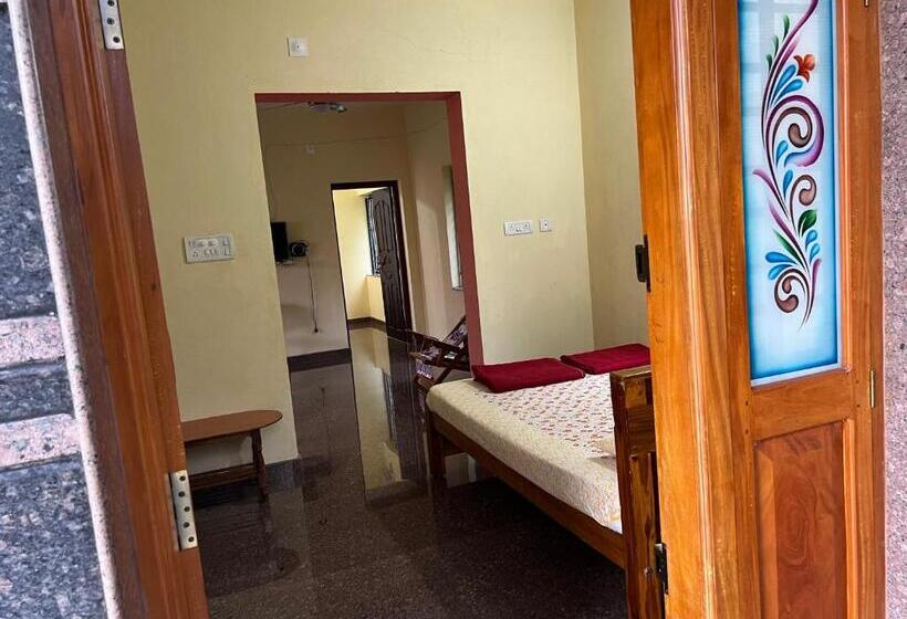 Devatha Homestay, Guest House,hotel,dharmasthala 1