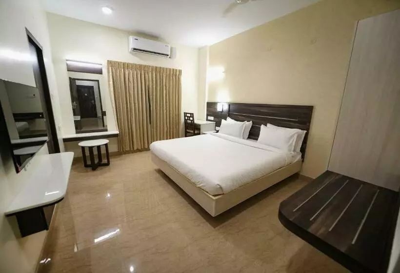 ホテル Avenue 11 Premium Stays Madurai