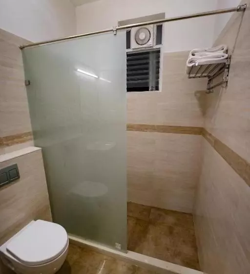 ホテル Avenue 11 Premium Stays Madurai