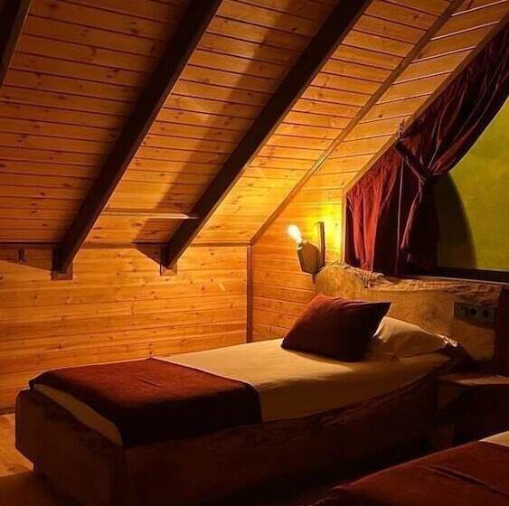 酒店 Kral Dağ Evleri