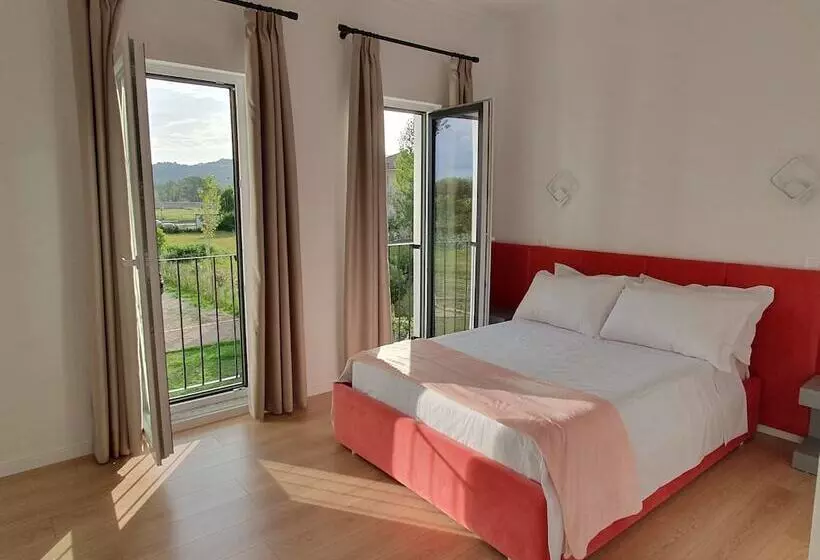 Hotelli Nerium Garden Inn Tirana Airport