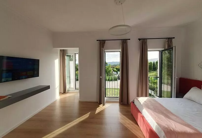 Hotelli Nerium Garden Inn Tirana Airport