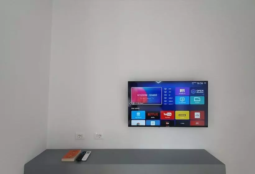 Hotelli Nerium Garden Inn Tirana Airport