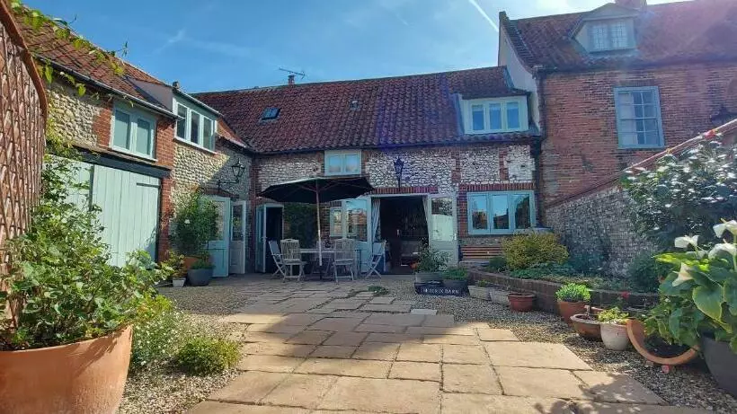 Aamiaismajoitus (B&B) Beatrix Barn