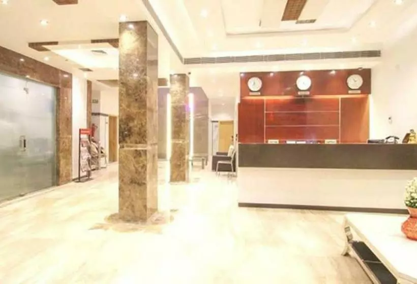 Fabhotel Station 3