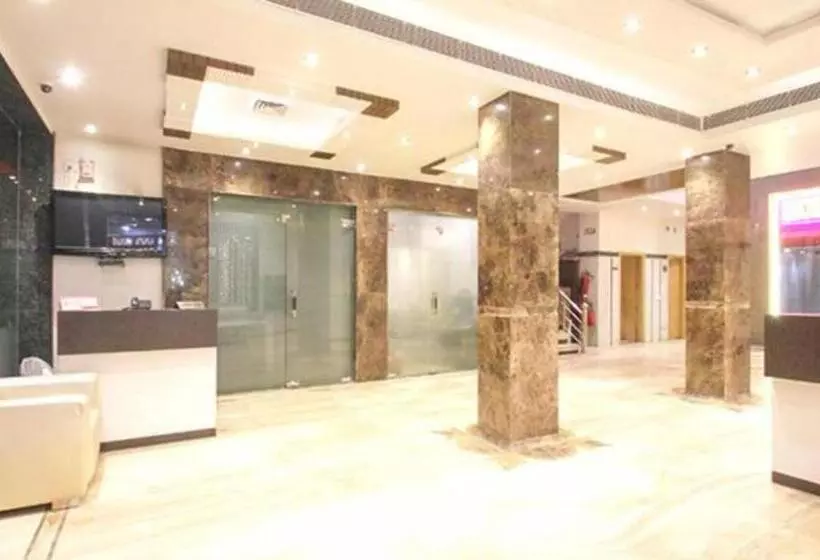 Fabhotel Station 3
