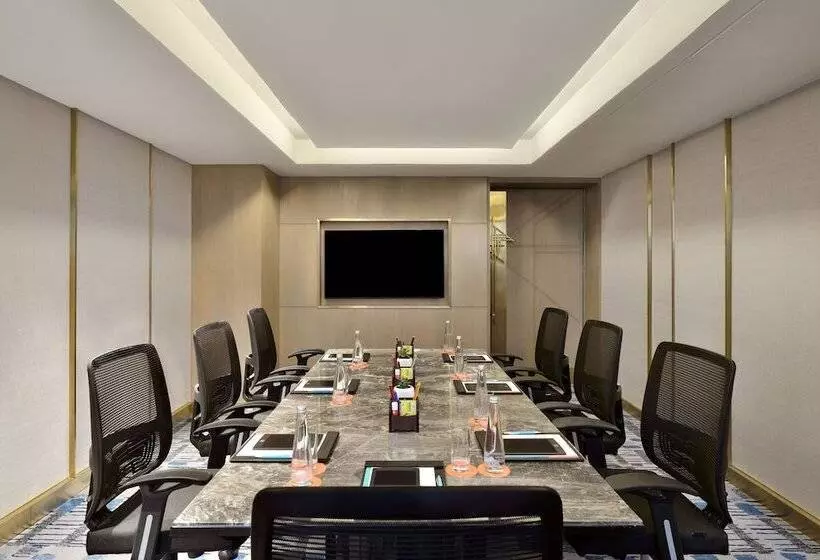 Hotelli Le Méridien Amritsar