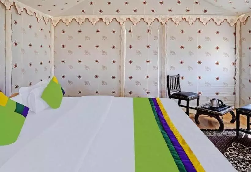 ホテル Romiyo Desert Camp