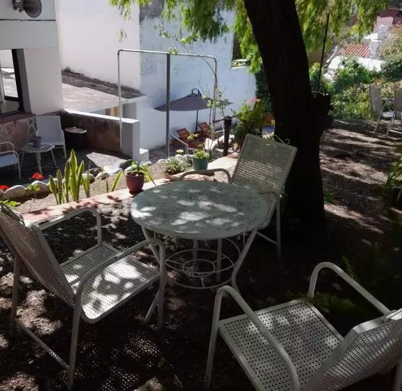 Ollantay  Bv Hoteles