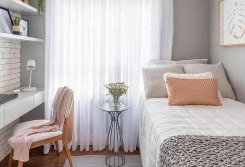 ペンション Ari Guest House