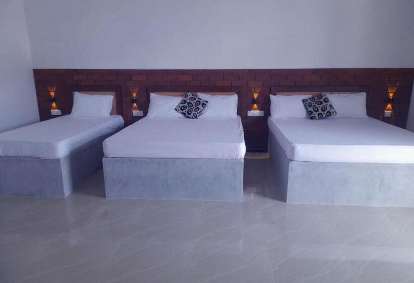 ペンション Ari Guest House