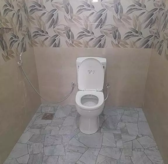ペンション Ari Guest House