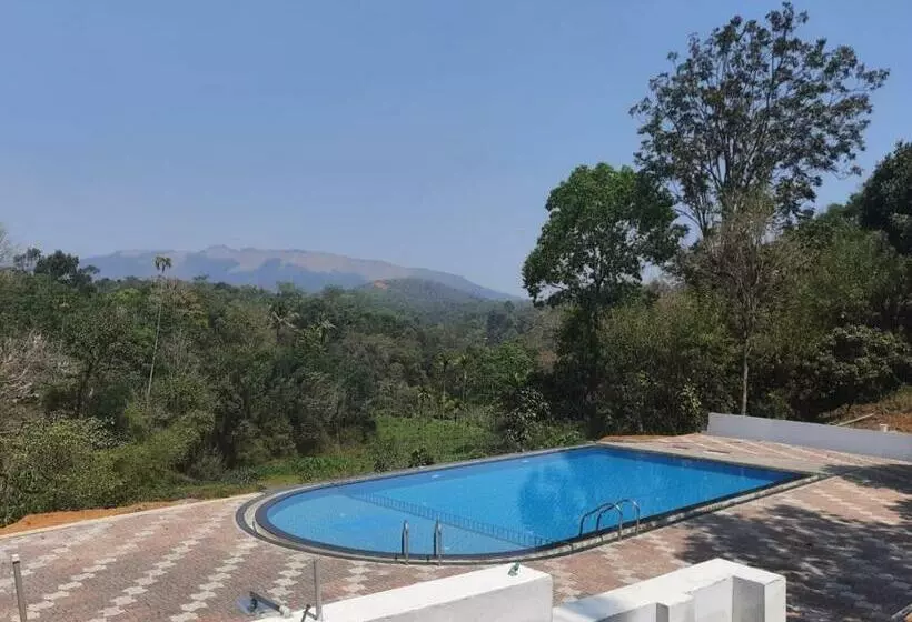 Lomakeskus Humming Breeze Nature Retreat