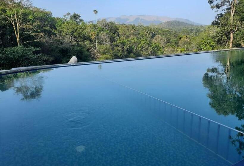 אתר נופש Humming Breeze Nature Retreat