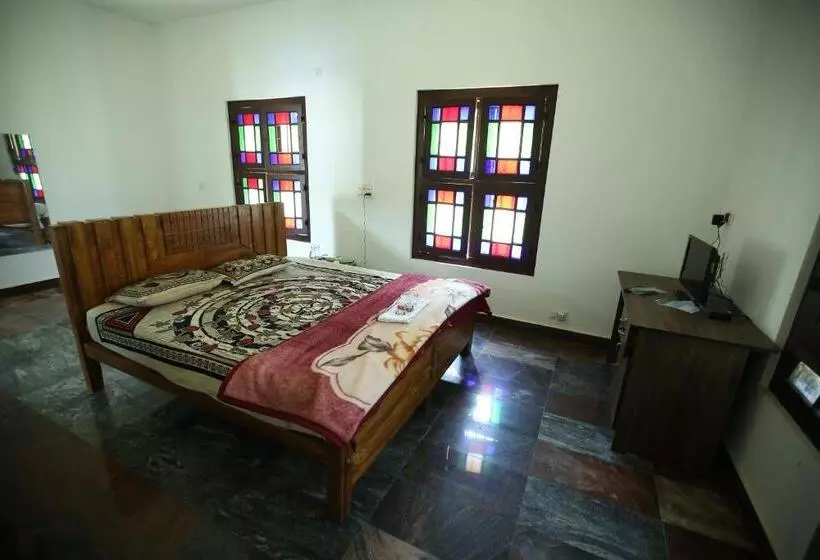 Lomakeskus Humming Breeze Nature Retreat