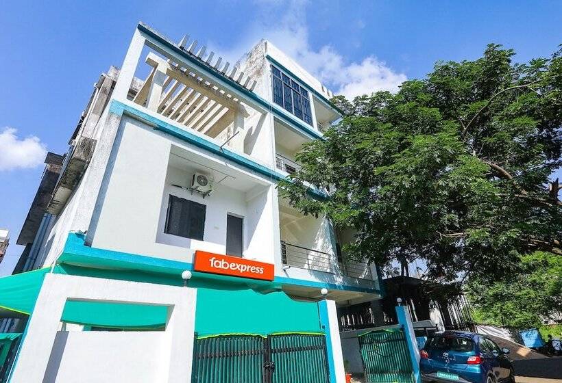 Szálloda Fabexpress Villa 18