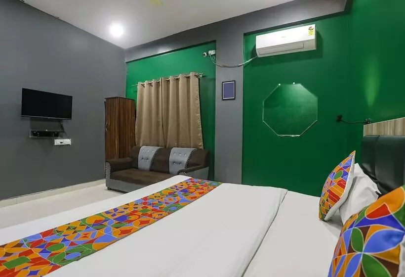 Hotelli Fabexpress Villa 18