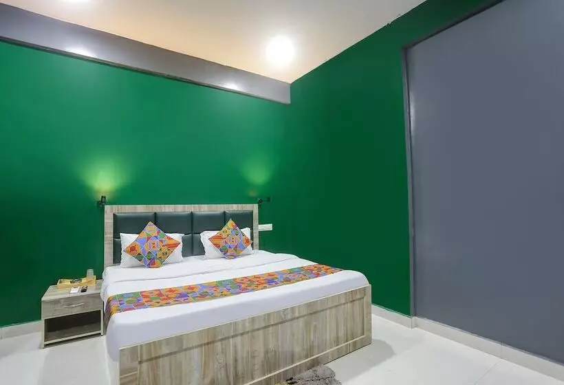 Hotelli Fabexpress Villa 18