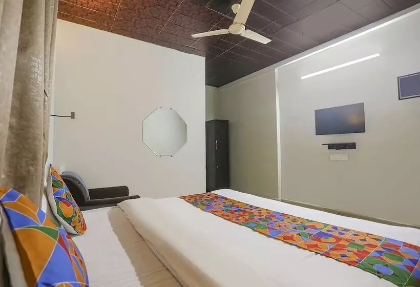 Hotelli Fabexpress Villa 18
