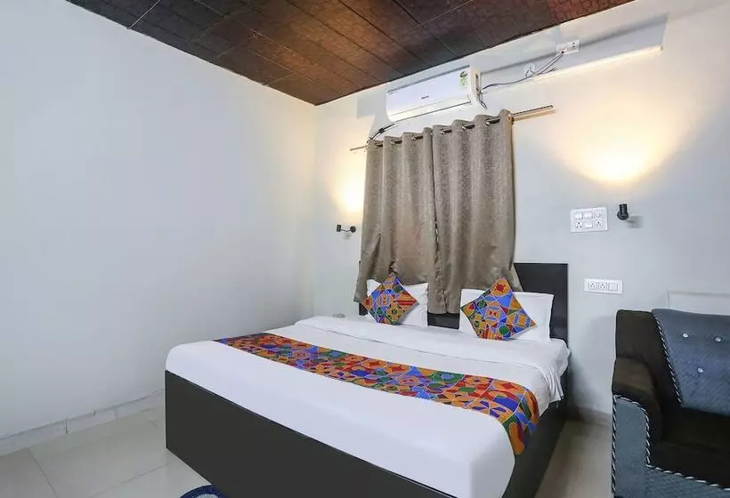 Hotelli Fabexpress Villa 18