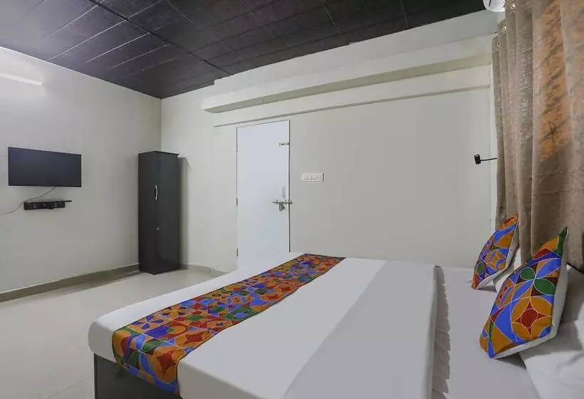 Hotelli Fabexpress Villa 18