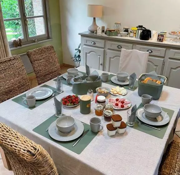 ベッドアンドブレックファースト La Paulerie