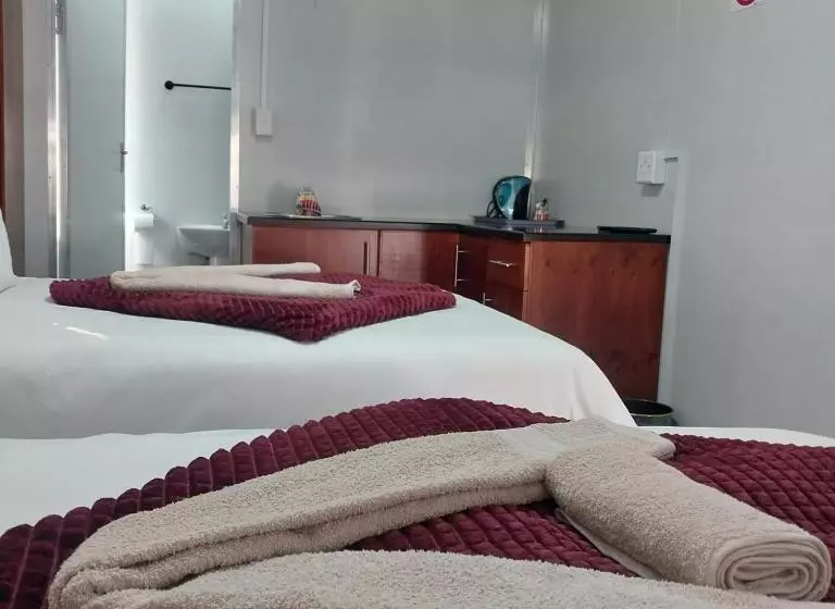 Aamiaismajoitus (B&B) Mkhuze Inn