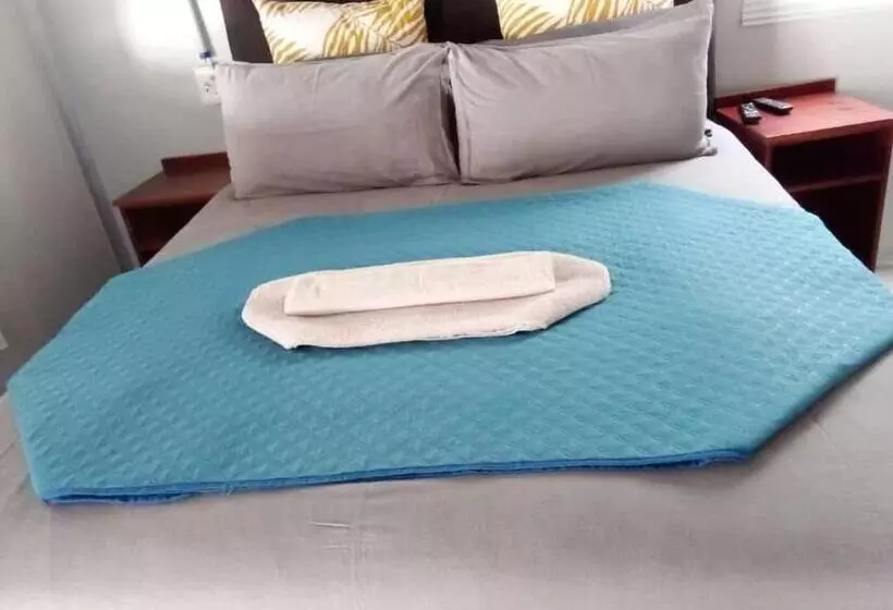 Aamiaismajoitus (B&B) Mkhuze Inn