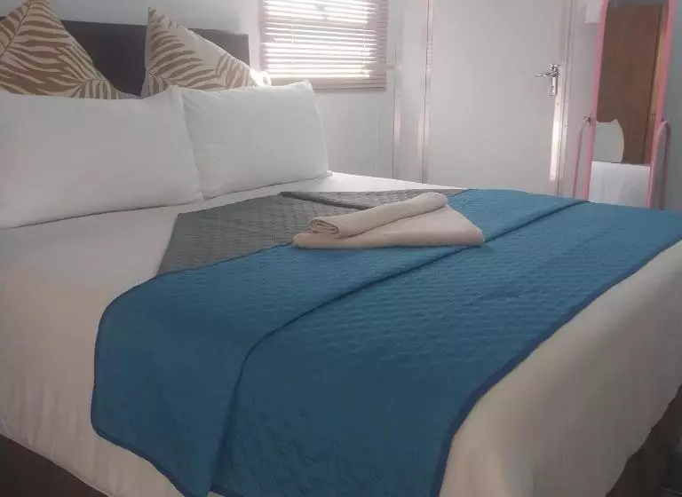 Aamiaismajoitus (B&B) Mkhuze Inn