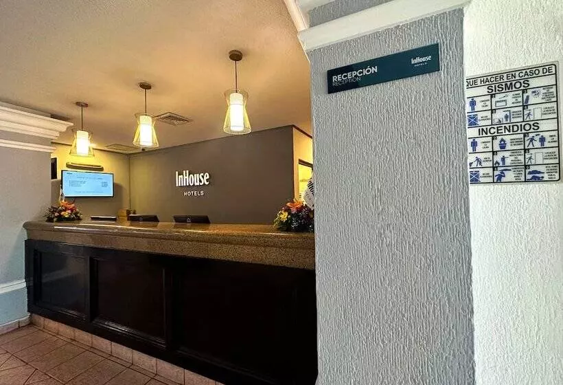 ホテル Inhouse Obregón