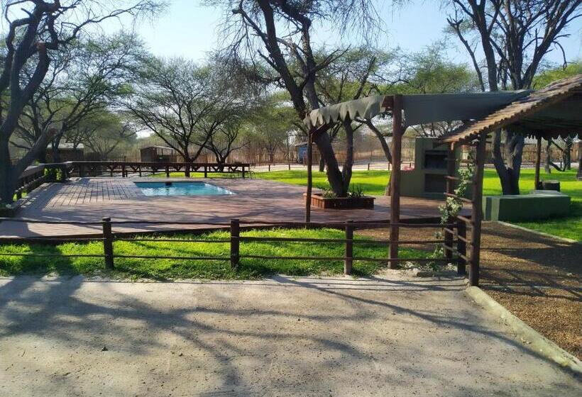 هتل Nako Okavango Guesthouse