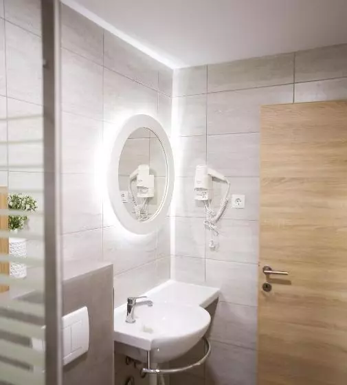 هتل San Međugorje