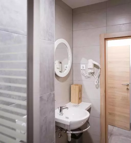 هتل San Međugorje