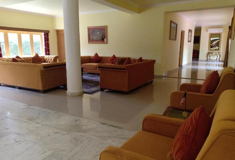 Hotel The Druk Ladakh