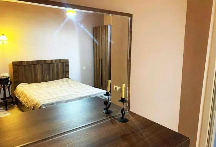 پانسیون Nargizi Guest House