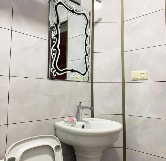 پانسیون Nargizi Guest House