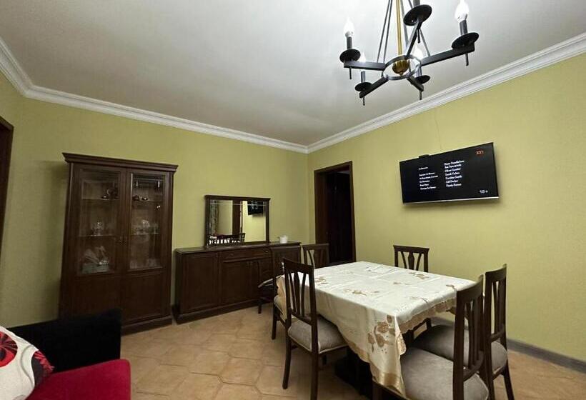 پانسیون Nargizi Guest House