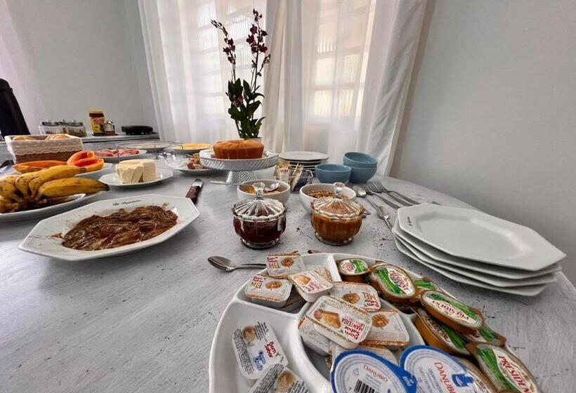 ベッドアンドブレックファースト Residencia Dago Suítes