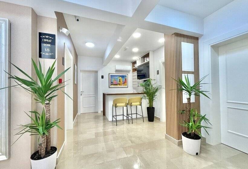 هتل Comfort Apartments Pasha