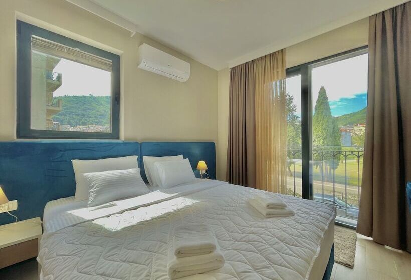 هتل Comfort Apartments Pasha