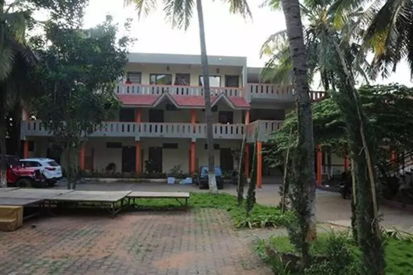 Fabhotel Prime Bella Ciao Resort
