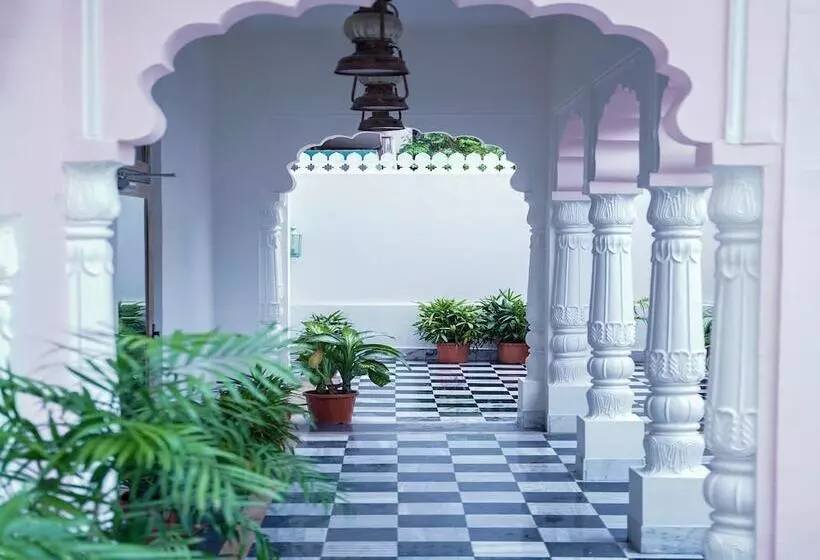 هتل Dev Mahal   A Boutique Heritage