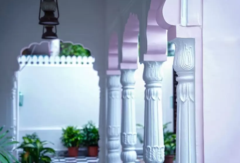 هتل Dev Mahal   A Boutique Heritage