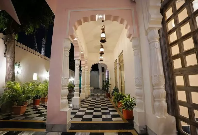 هتل Dev Mahal   A Boutique Heritage