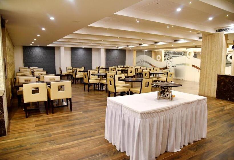 Hotel Krishna Palace